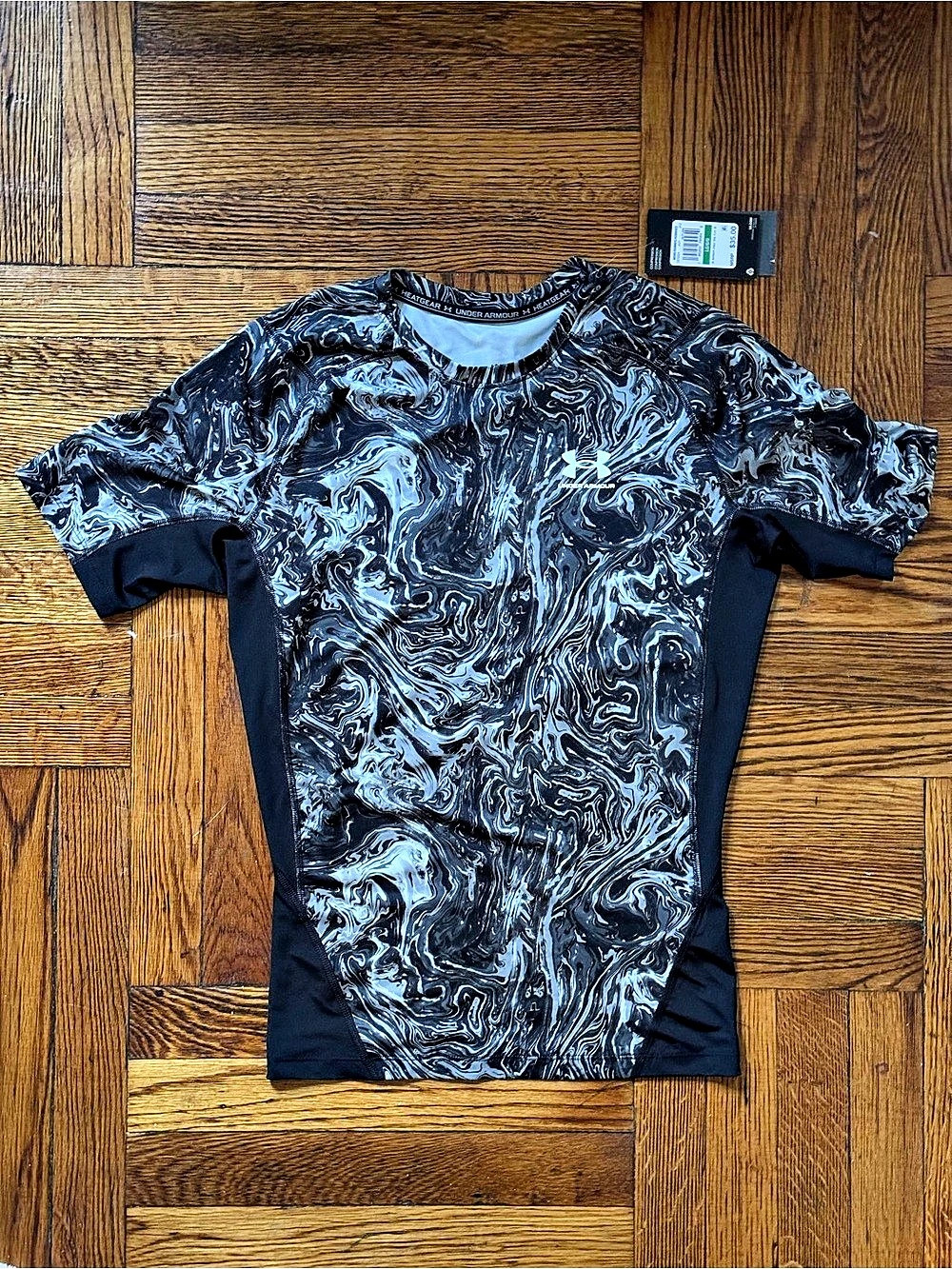 Under Armour Abstract Compression Short Sleeve Shirt sz Large